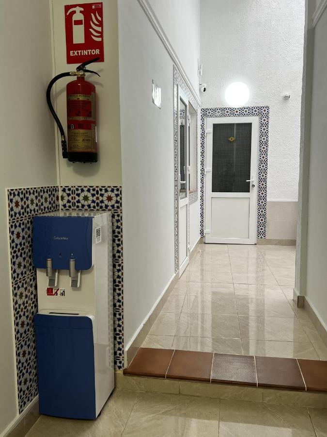 Mini-Hotel Casa De La Luz อาลิกันเต ภายนอก รูปภาพ