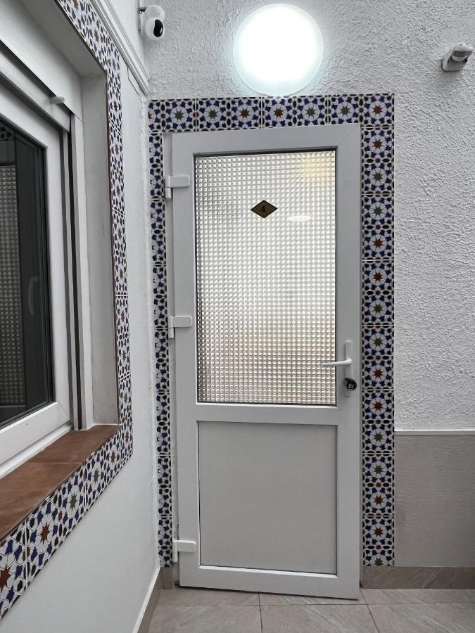 Mini-Hotel Casa De La Luz อาลิกันเต ภายนอก รูปภาพ