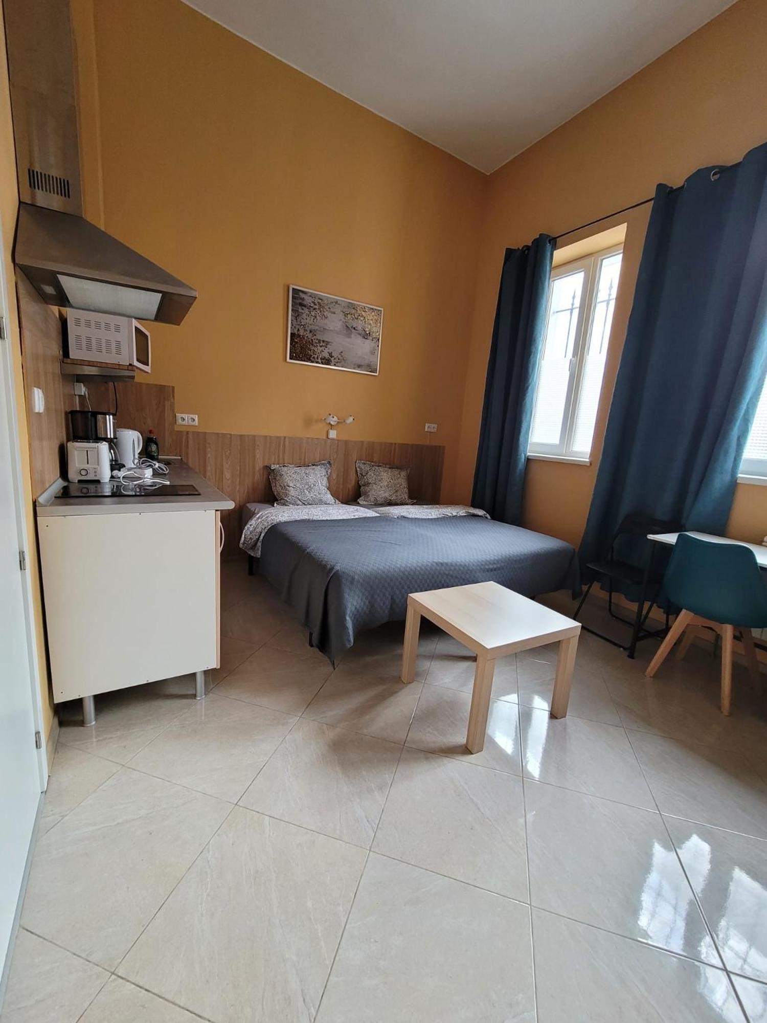 Mini-Hotel Casa De La Luz อาลิกันเต ภายนอก รูปภาพ