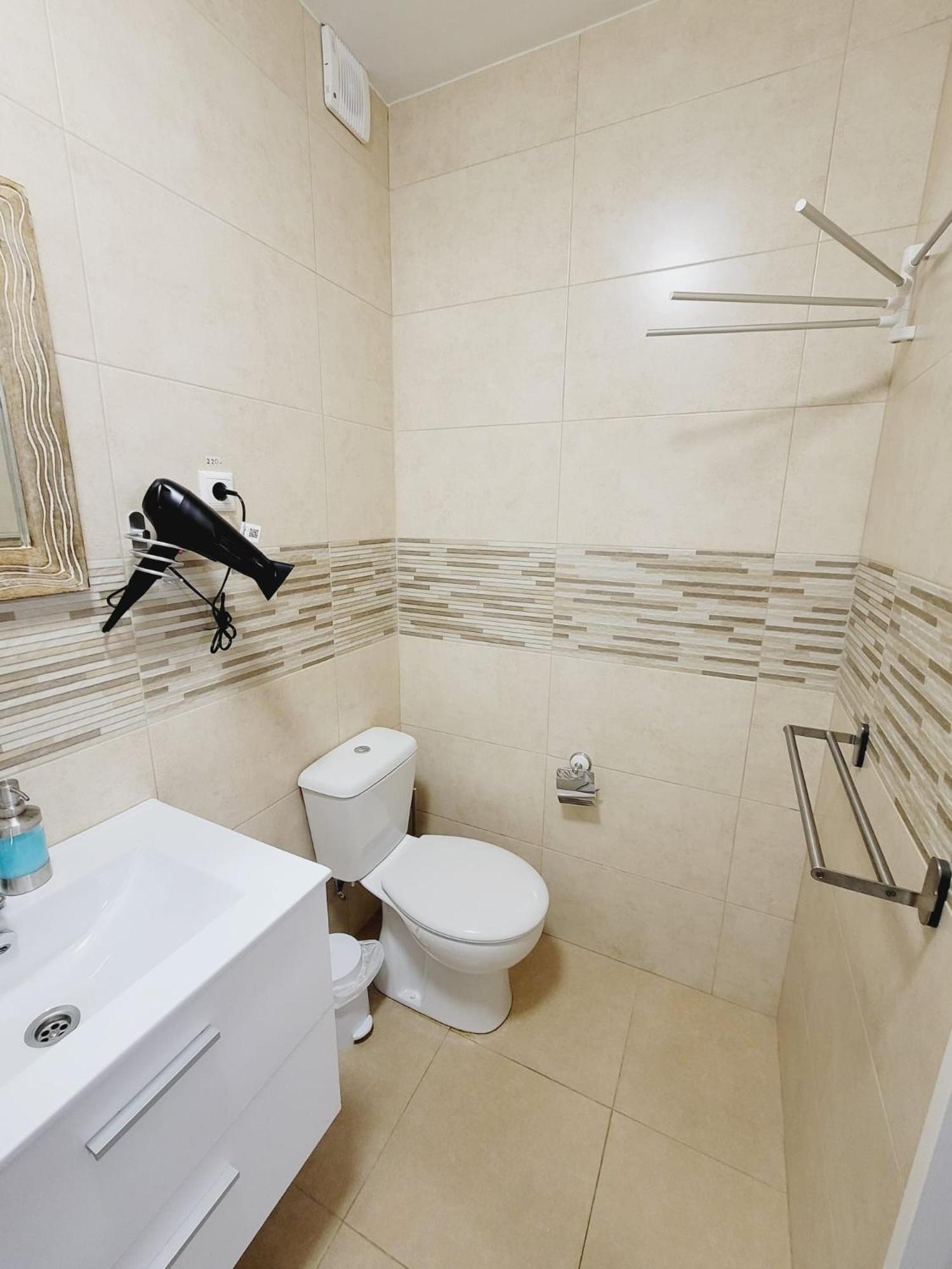 Mini-Hotel Casa De La Luz อาลิกันเต ภายนอก รูปภาพ