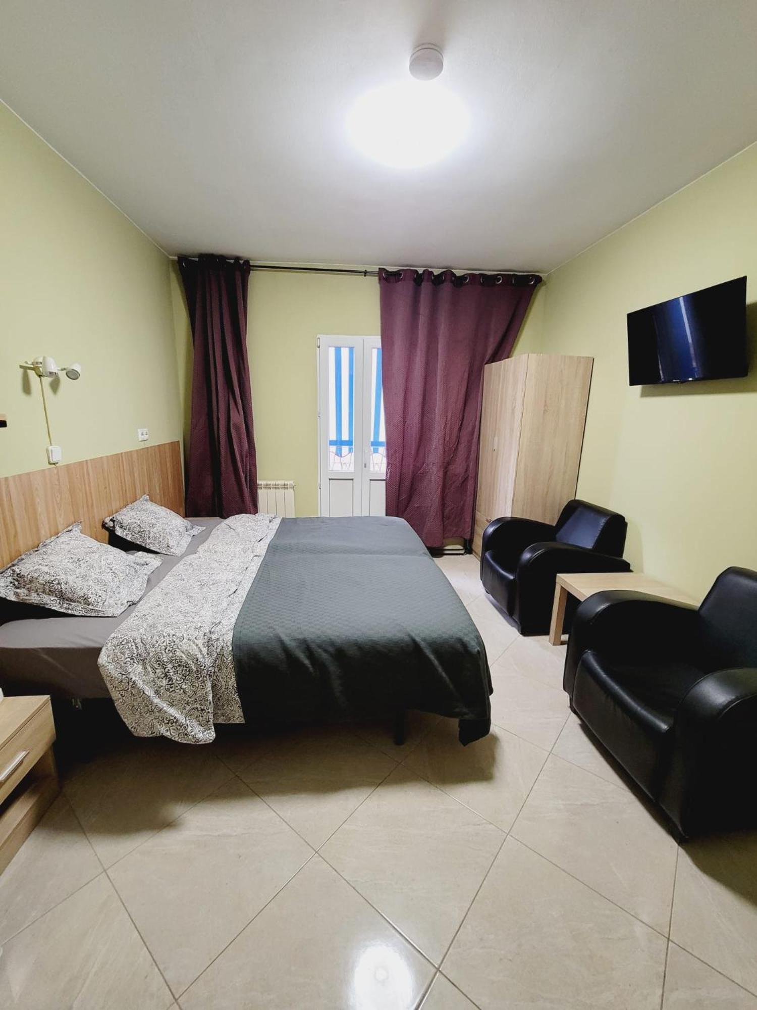 Mini-Hotel Casa De La Luz อาลิกันเต ภายนอก รูปภาพ